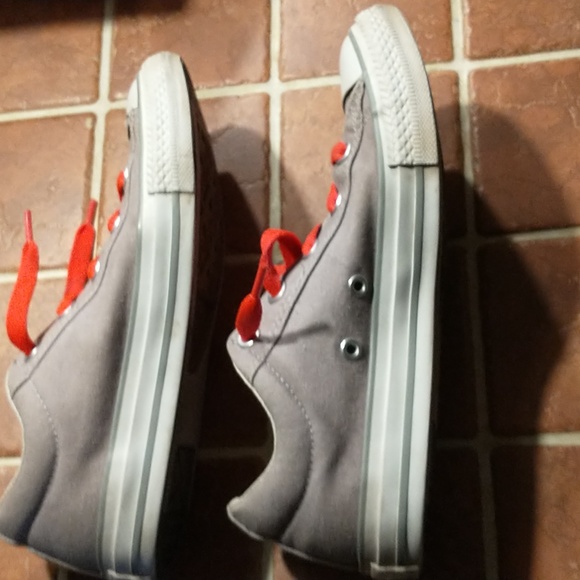 Converse girls size 4 Chuck Taylor All Star gray casual sneaker shoe log… - Picture 6 of 10
